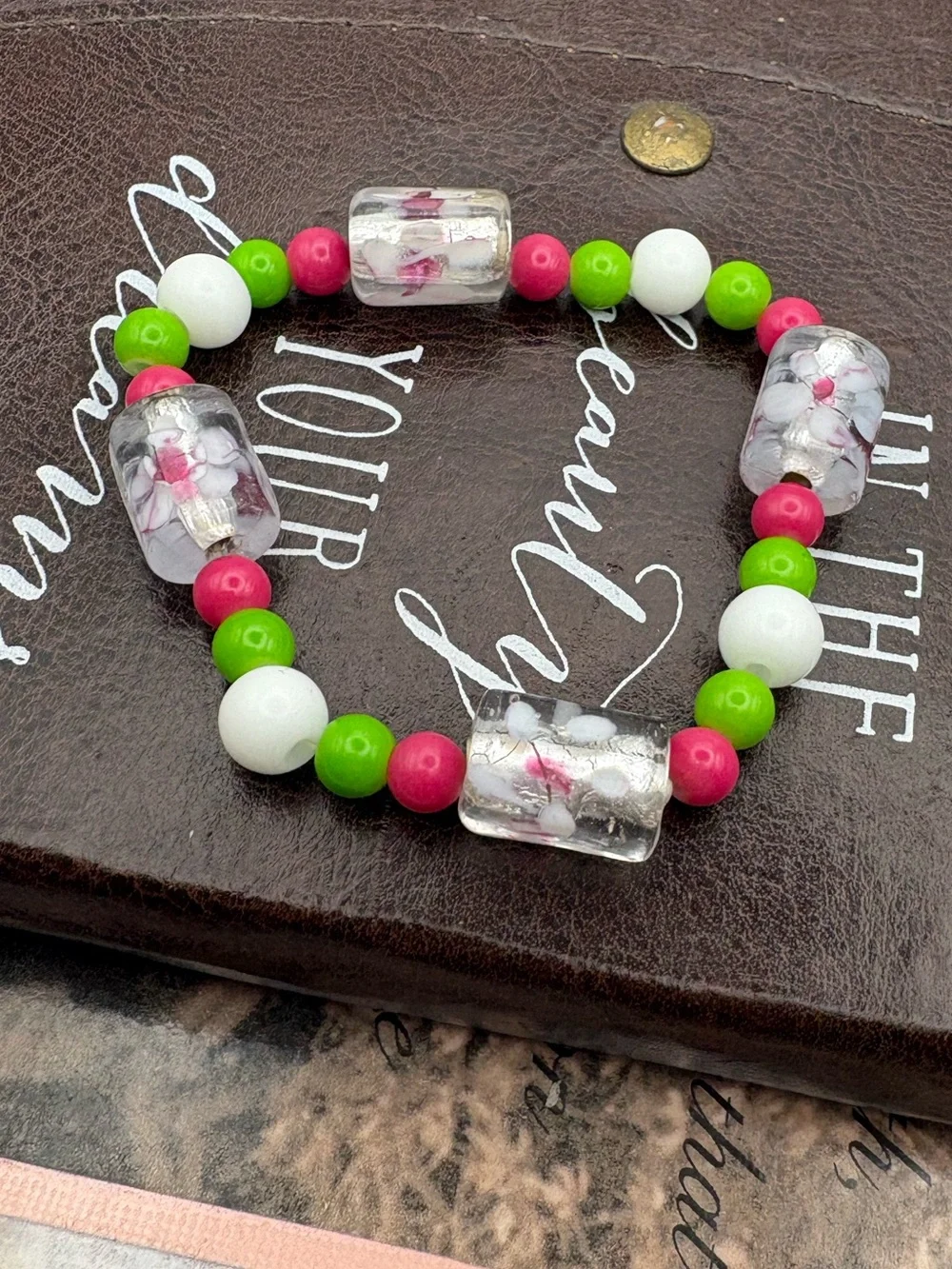 Y2K Handmade Beaded Stretch Bracelet Pink Green White Floral Glass Beads